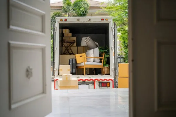 Maple Street Moving Company LLC